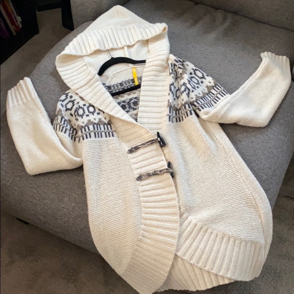 Lolë hooded cable knit sweater